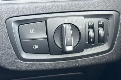 41 of 51 for BMW X1 sDrive 18i SE 5dr