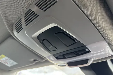 45 of 51 for BMW X1 sDrive 18i SE 5dr