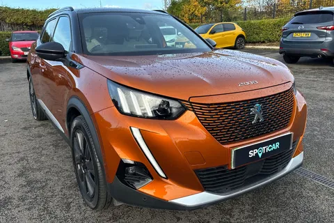 GK71RRZ PEUGEOT e-2008 50kWh GT Premium Auto 5dr Thumbnail #9