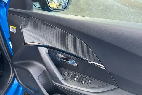 20 of 65 for PEUGEOT e-2008 50kWh Allure Auto 5dr (7kW Charger)