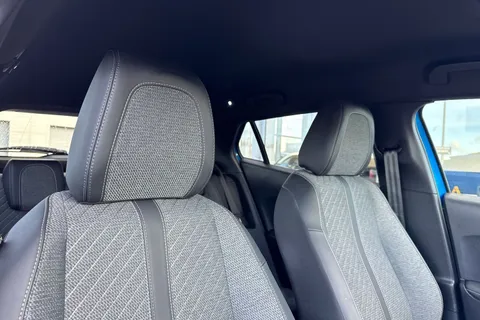 23 of 65 for PEUGEOT e-2008 50kWh Allure Auto 5dr (7kW Charger)