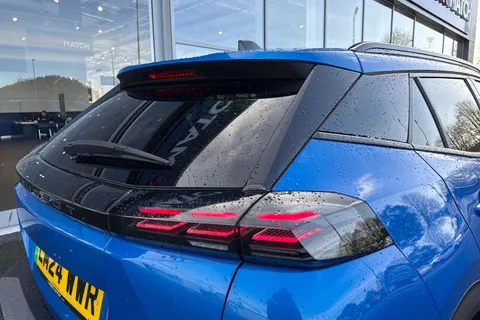 32 of 65 for PEUGEOT e-2008 50kWh Allure Auto 5dr (7kW Charger)