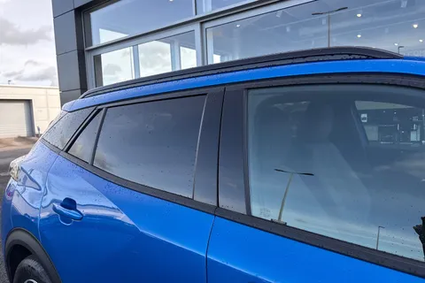 35 of 65 for PEUGEOT e-2008 50kWh Allure Auto 5dr (7kW Charger)