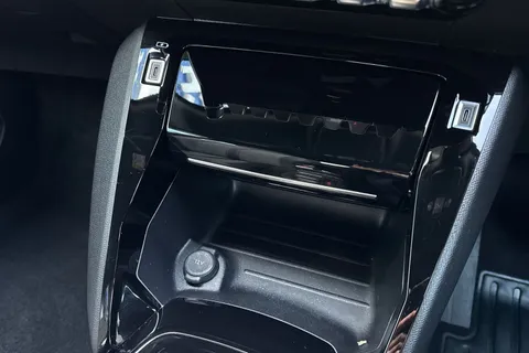 55 of 65 for PEUGEOT e-2008 50kWh Allure Auto 5dr (7kW Charger)