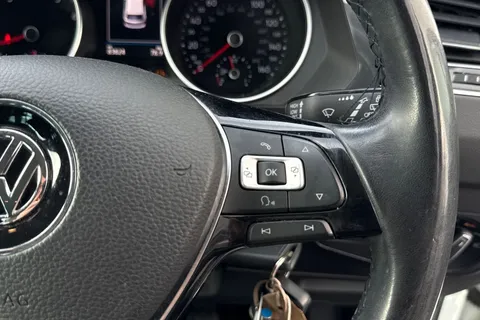 53 of 64 for Volkswagen Tiguan 1.4 TSI SE Navigation Euro 6 (s/s) 5dr