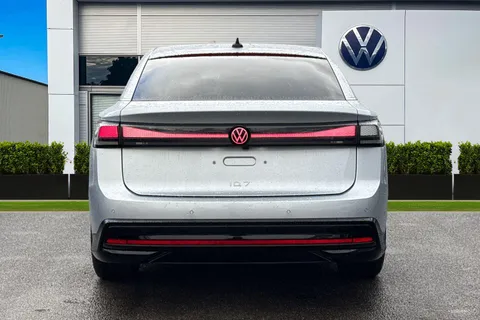  Volkswagen Id.7 Pro 77kWh Match Plus Fastback Auto 5dr Thumbnail #5