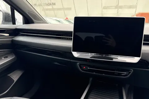  Volkswagen Id.7 Pro 77kWh Match Plus Fastback Auto 5dr Thumbnail #20