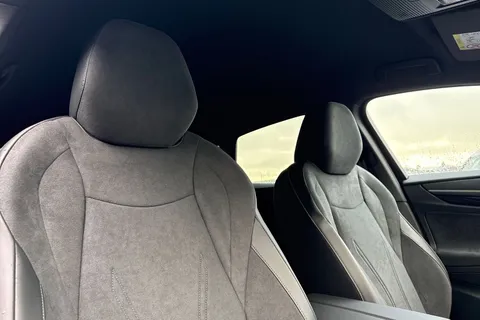  Volkswagen Id.7 Pro 77kWh Match Plus Fastback Auto 5dr Thumbnail #24