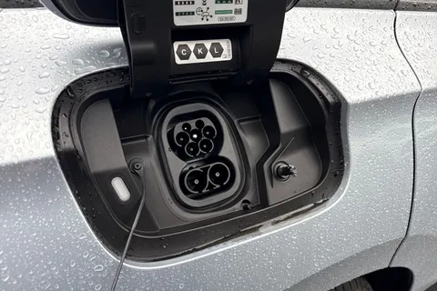  Volkswagen Id.7 Pro 77kWh Match Plus Fastback Auto 5dr Thumbnail #29