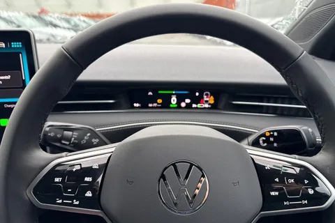  Volkswagen Id.7 Pro 77kWh Match Plus Fastback Auto 5dr Thumbnail #33