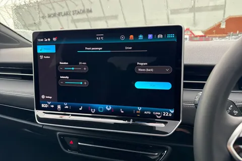  Volkswagen Id.7 Pro 77kWh Match Plus Fastback Auto 5dr Thumbnail #52