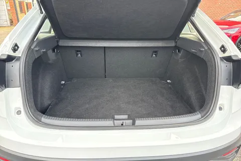 FD71OMG Volkswagen Taigo 1.0 TSI Life Euro 6 (s/s) 5dr Thumbnail #7