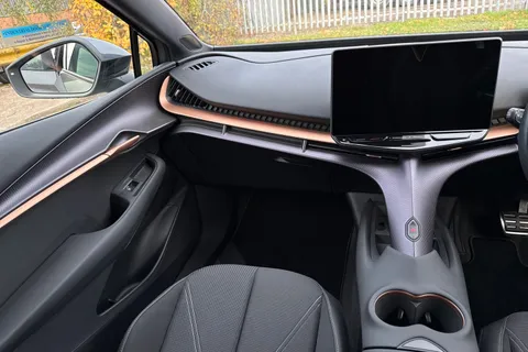 KP25VLG CUPRA Tavascan 77kWh V1 SUV Coupe Auto 5dr Thumbnail #21