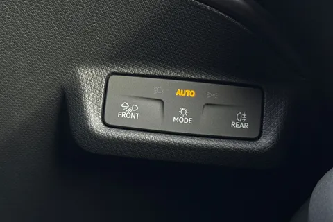 KP25VLG CUPRA Tavascan 77kWh V1 SUV Coupe Auto 5dr Thumbnail #35