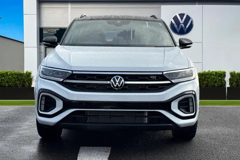  Volkswagen T-Roc 1.5 TSI Black Edition Plus SUV 5dr Petrol DSG Euro 6 (s/s) (150 ps) Thumbnail #6