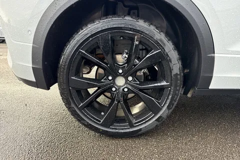  Volkswagen T-Roc 1.5 TSI Black Edition Plus SUV 5dr Petrol DSG Euro 6 (s/s) (150 ps) Thumbnail #12