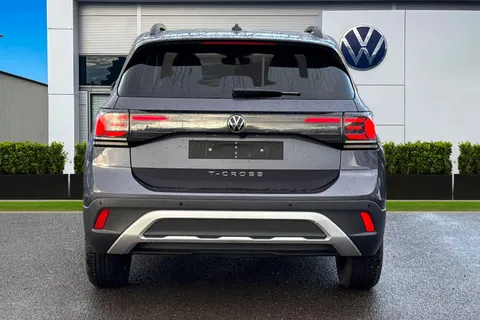  Volkswagen T-Cross 1.0 TSI Match Euro 6 (s/s) 5dr Thumbnail #5
