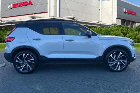 PK20CEX Volvo Xc40 2.0 T5 R DESIGN Pro 5dr AWD Geartronic Thumbnail #4