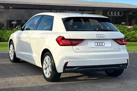  Audi A1 1.0 TFSI 30 Sport Sportback Euro 6 (s/s) 5dr Thumbnail #3