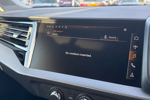  Audi A1 1.0 TFSI 30 Sport Sportback Euro 6 (s/s) 5dr Thumbnail #34