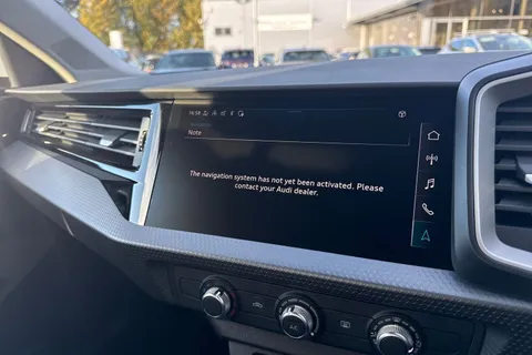  Audi A1 1.0 TFSI 30 Sport Sportback Euro 6 (s/s) 5dr Thumbnail #36