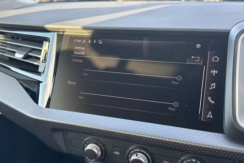  Audi A1 1.0 TFSI 30 Sport Sportback Euro 6 (s/s) 5dr Thumbnail #47