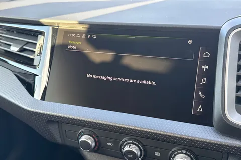  Audi A1 1.0 TFSI 30 Sport Sportback Euro 6 (s/s) 5dr Thumbnail #53