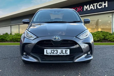 LJ23JLE Toyota Yaris 1.5 VVT-h Design E-CVT Euro 6 (s/s) 5dr Thumbnail #7