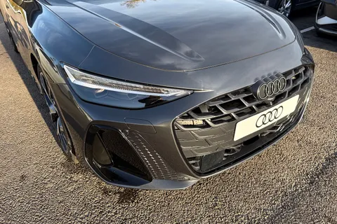 Audi A6 Avant 2.0 TDI Edition 1 S Tronic quattro Euro 6 (s/s) 5dr Thumbnail #17