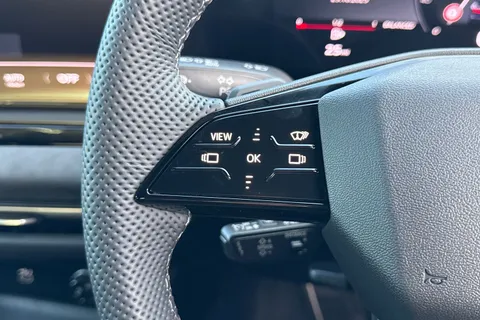 Audi A6 Avant 2.0 TDI Edition 1 S Tronic quattro Euro 6 (s/s) 5dr Thumbnail #27