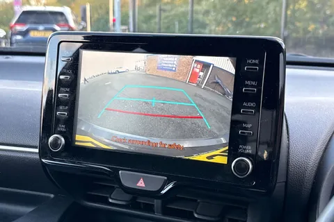 LJ23JLE Toyota Yaris 1.5 VVT-h Design E-CVT Euro 6 (s/s) 5dr Thumbnail #41