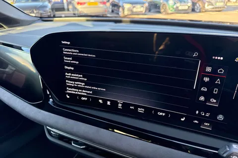 Audi A6 Avant 2.0 TDI Edition 1 S Tronic quattro Euro 6 (s/s) 5dr Thumbnail #47