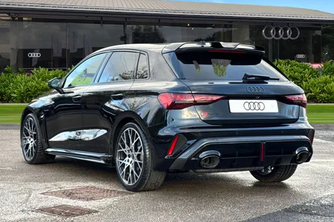  Audi RS 3 2.5 TFSI Carbon Vorsprung Sportback S Tronic quattro Euro 6 (s/s) 5dr Thumbnail #3