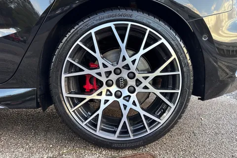  Audi RS 3 2.5 TFSI Carbon Vorsprung Sportback S Tronic quattro Euro 6 (s/s) 5dr Thumbnail #12