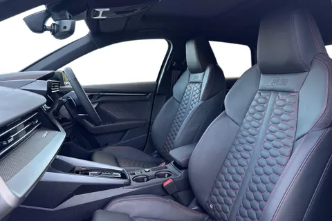  Audi RS 3 2.5 TFSI Carbon Vorsprung Sportback S Tronic quattro Euro 6 (s/s) 5dr Thumbnail #16