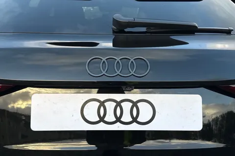  Audi RS 3 2.5 TFSI Carbon Vorsprung Sportback S Tronic quattro Euro 6 (s/s) 5dr Thumbnail #33