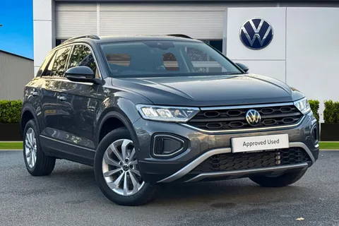 DA25LLJ Volkswagen T-Roc 1.5 TSI Match 5dr DSG | Rear Camera | App Connect Thumbnail #2