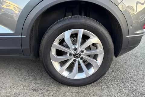 DA25LLJ Volkswagen T-Roc 1.5 TSI Match 5dr DSG | Rear Camera | App Connect Thumbnail #13