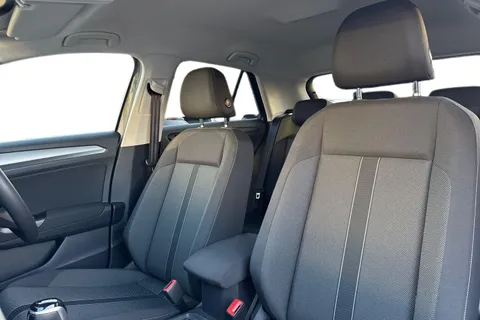 DA25LLJ Volkswagen T-Roc 1.5 TSI Match 5dr DSG | Rear Camera | App Connect Thumbnail #17