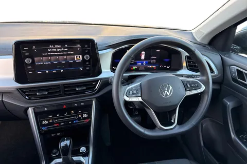 DA25LLJ Volkswagen T-Roc 1.5 TSI Match 5dr DSG | Rear Camera | App Connect Thumbnail #19