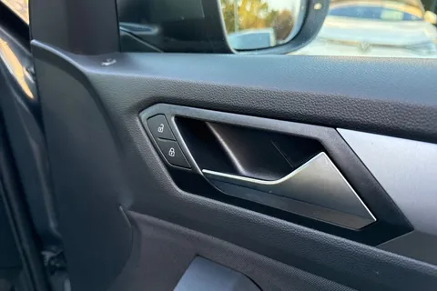 DA25LLJ Volkswagen T-Roc 1.5 TSI Match 5dr DSG | Rear Camera | App Connect Thumbnail #22