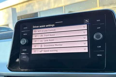 DA25LLJ Volkswagen T-Roc 1.5 TSI Match 5dr DSG | Rear Camera | App Connect Thumbnail #30