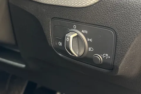 DE22UHG Audi Q2 1.5 TFSI CoD 35 Sport S Tronic Euro 6 (s/s) 5dr Thumbnail #41