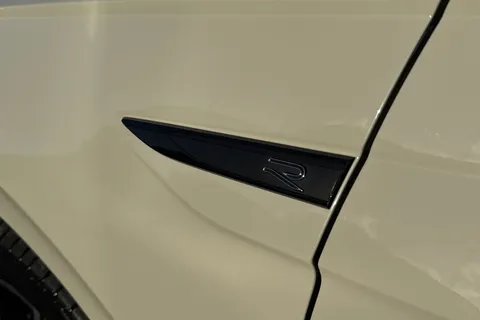 FG22HKP Volkswagen Polo 1.0 TSI 110 R-Line 5dr DSG **17' BERGAMO ALLOYS** Thumbnail #27