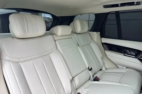  Land Rover Range Rover 3.0 D350 MHEV Autobiography Auto 4WD Euro 6 (s/s) 5dr Thumbnail #13
