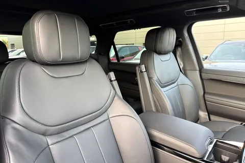 Land Rover Range Rover Sport 3.0 D300 MHEV Autobiography Auto 4WD Euro 6 (s/s) 5dr Thumbnail #11