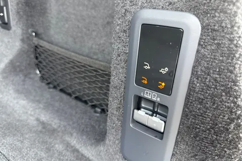 Land Rover Range Rover Sport 3.0 D300 MHEV Autobiography Auto 4WD Euro 6 (s/s) 5dr Thumbnail #24