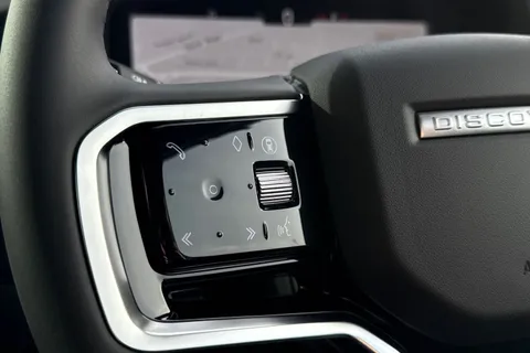 Land Rover Discovery Sport 2.0 D165 MHEV Dynamic SE Auto 4WD Euro 6 (s/s) 5dr Thumbnail #18