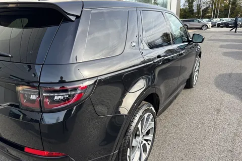 Land Rover Discovery Sport 2.0 D165 MHEV Dynamic SE Auto 4WD Euro 6 (s/s) 5dr Thumbnail #25