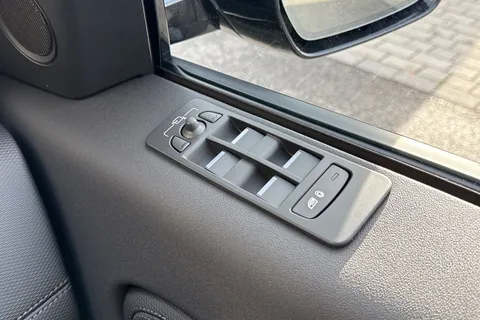 Land Rover Discovery Sport 2.0 D165 MHEV Dynamic SE Auto 4WD Euro 6 (s/s) 5dr Thumbnail #42